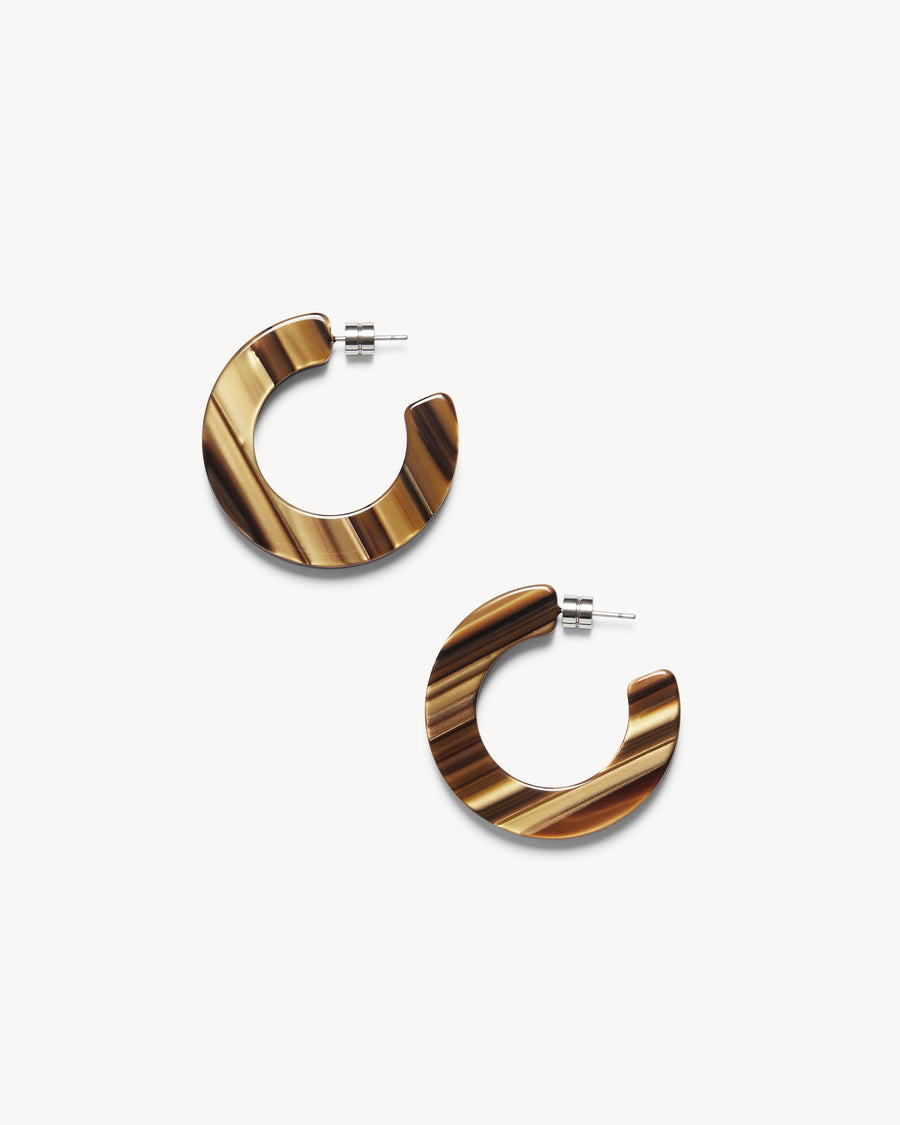 Kate Hoops in Tiger's Eye