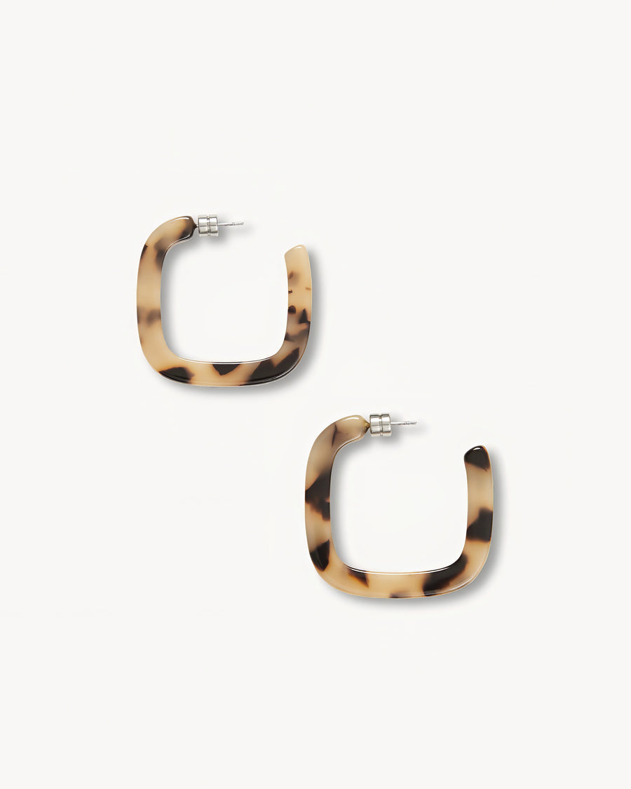 Midi Square Hoops in Blonde Tortoise