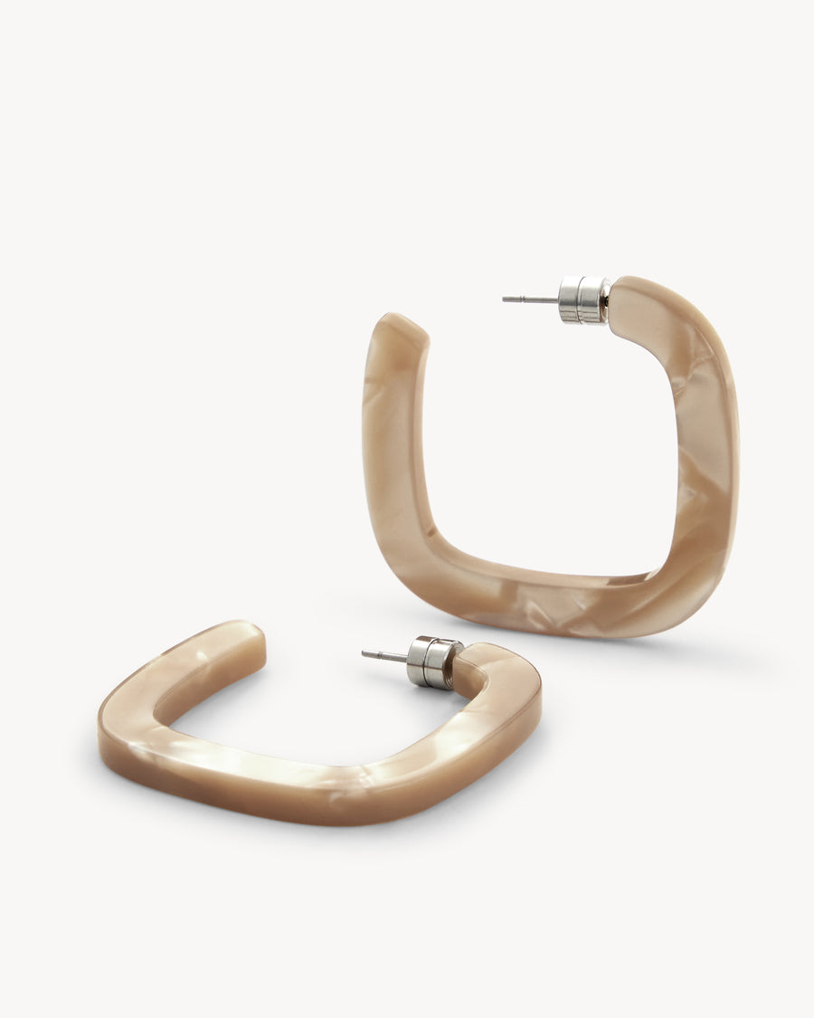 Midi Square Hoops in Sand Shell