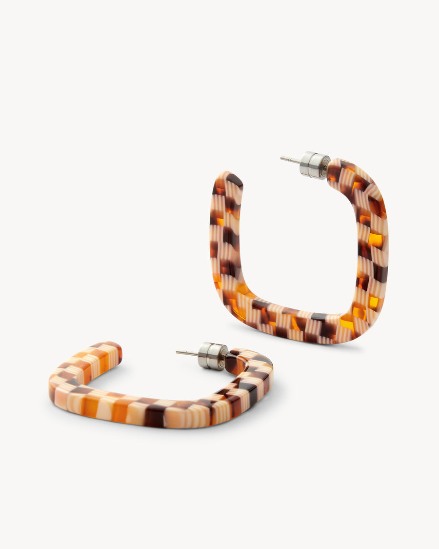 Midi Square Hoops in Tortoise Checker